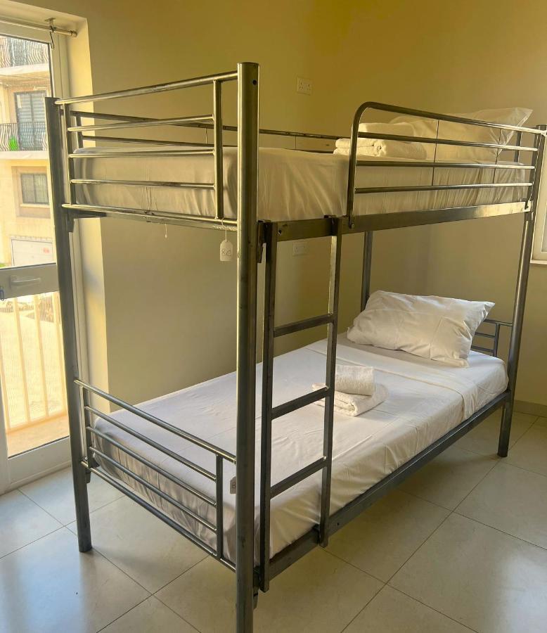 Smart Hostel Birkirkara Luaran gambar