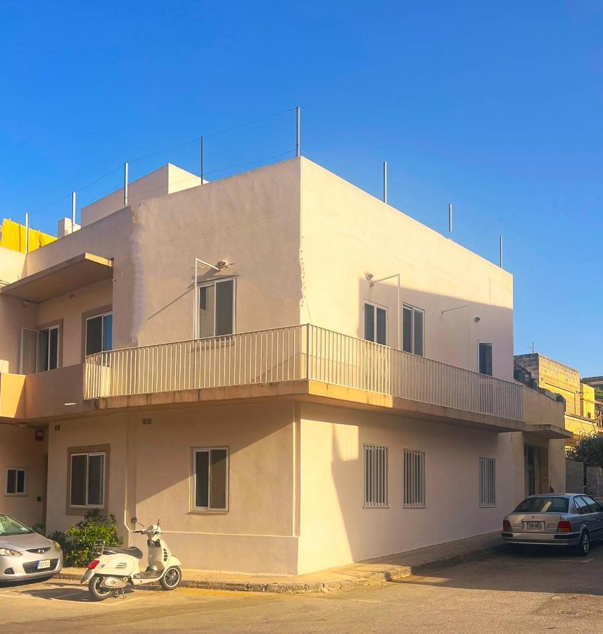 Smart Hostel Birkirkara Luaran gambar