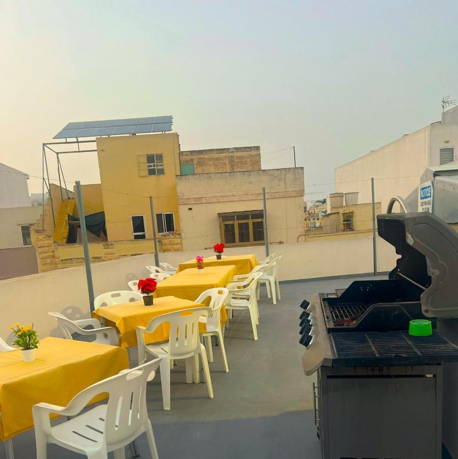 Smart Hostel Birkirkara Luaran gambar